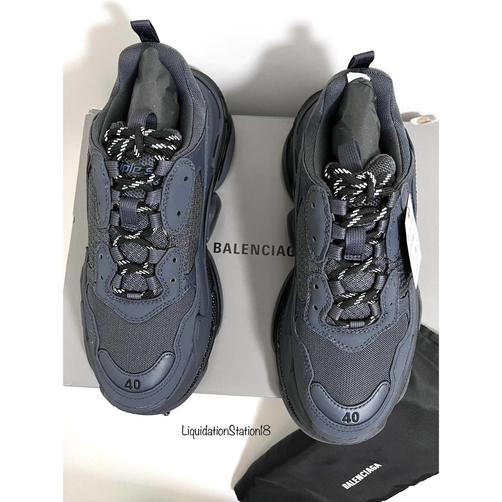 NIB Balenciaga Women’s Ombre Blue Triple S Sneakers Size 40 Authentic - Picture 4 of 7